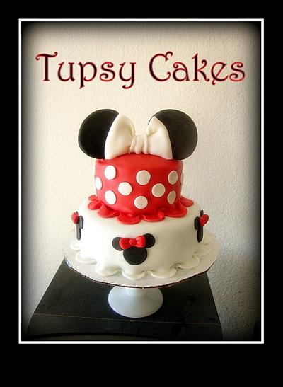 minnie mouse cake  - Cake by tupsy cakes