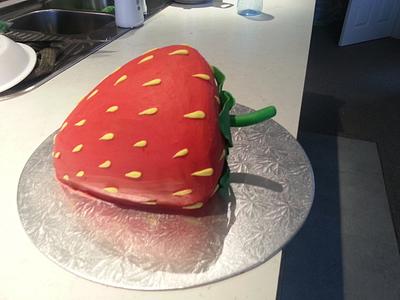 Giant Strawberry - Cake by Lisa