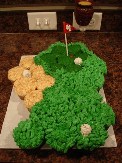 Golf course cake - Cake by jenmac75