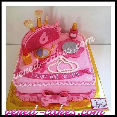 Make-up cake - Cake by veredcakes