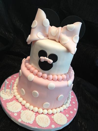 Minnie Mouse Themed Party - Cake by How Sweet It Is