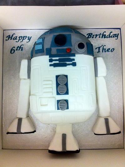 R2D2 - Cake by Amanda Forrester 