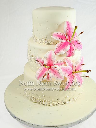 Stargazer Lily Wedding Cake - Cake by Nom Nom Sweeties