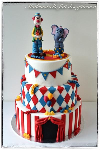 Circus - Cake by Mademoiselle fait des gâteaux