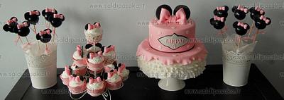 minnie cake + - Cake by sweettale