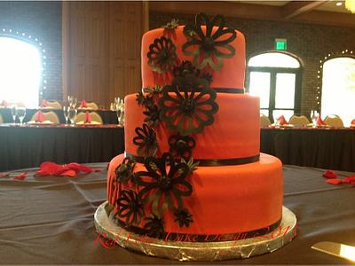 Fantasy flower wedding - Cake by Jennie 