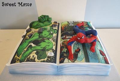 Superheroes book - Cake by SweetMamaMilano