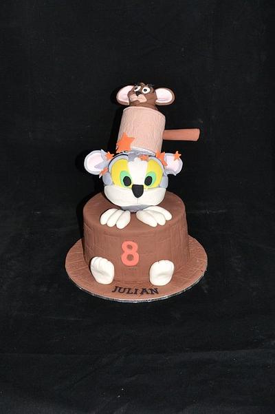 TOM AND JERRY - Cake by Sue Ghabach
