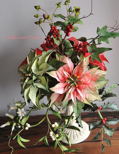 Christmas Table Arrangement  - Cake by Calli Creations