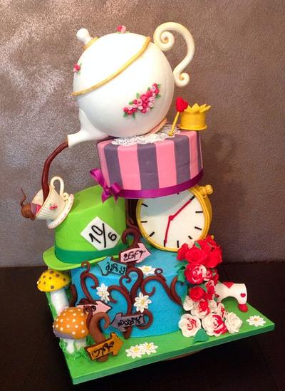 Me in Wonderland - Cake by Alessandra