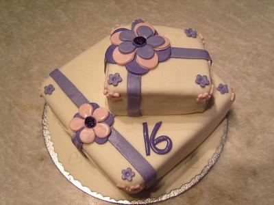 16th Present cake - Cake by Niknoknoos Cakery