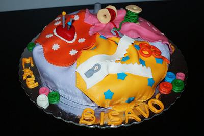 Sewing box - Cake by Lia Russo