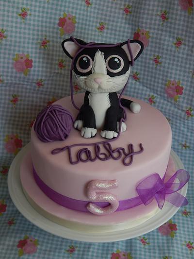My little girls Birthday Cake - Cake by Elizabeth Miles Cake Design