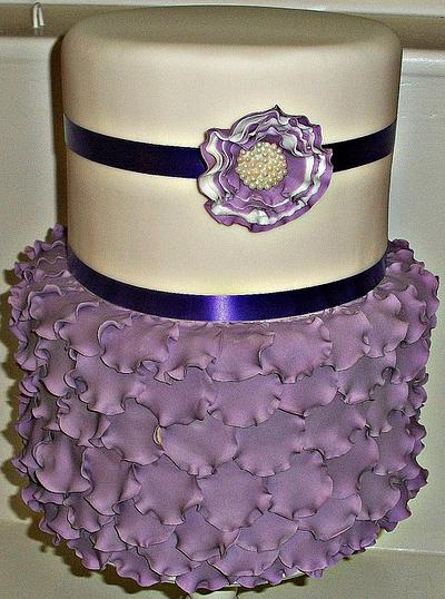 Purple Petals - Cake by sarahf