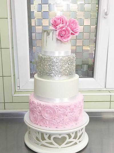 Luxury Wedding cake - Cake by Ivaninislatkisi