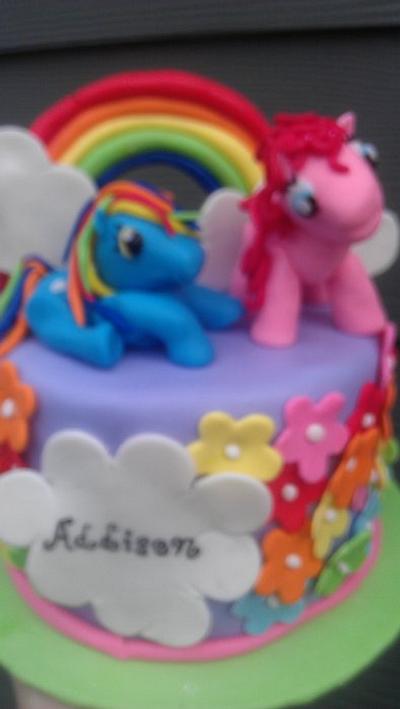 my little pony - Cake by Julia Dixon