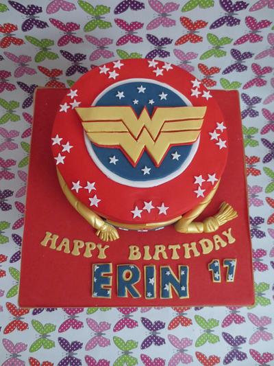 Wonder Woman cake - Cake by K Cakes