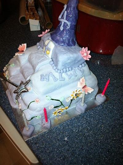 castle cake - Cake by Rachel Oneil