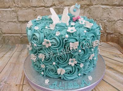 Buttercream Swirls  - Cake by Sweet_Lakes_Cakes