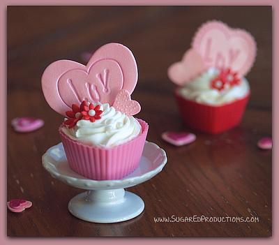 Valentines Day Cupcakes - Cake by Sharon Zambito
