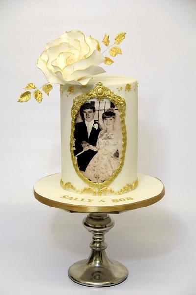 Golden Wedding Cake - Cake by Cake Addict