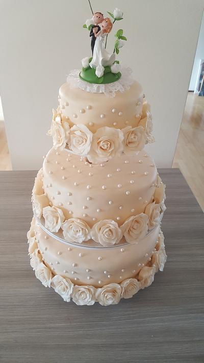 Bruidstaart - Cake by Taartenvankaatje