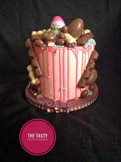 Kinder drip cake  - Cake by Andrea 