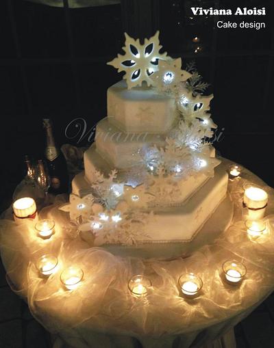Snowflakes cake - Cake by Viviana Aloisi