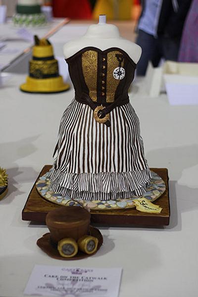 Steampunk Fashion Cake - Cake by Samantha Pilling