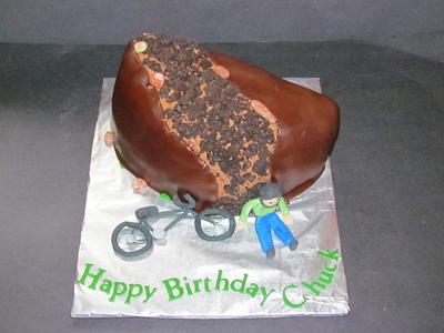 Bike Cake - Cake by NickySignatureCakes