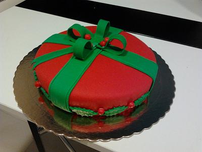 Christmas present - Cake by Mayvicake