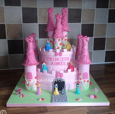Princess Castle Cake - Cake by Fran's Cakes & Cupcakes