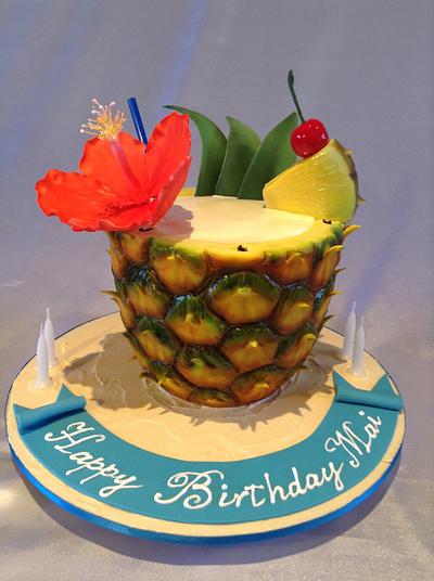 Tropical cocktail in a pineapple - Cake by Ritzy