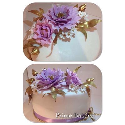 Purple peony wedding cake - Cake by Prime Bakery