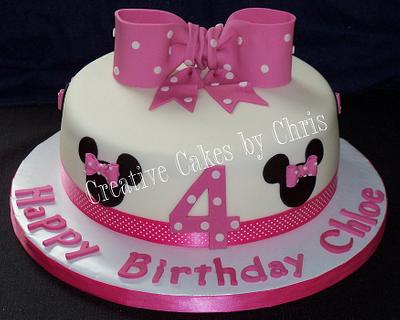 Minnie Cake - Cake by Creative Cakes by Chris