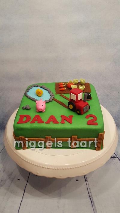 tractor cake - Cake by henriet miggelenbrink