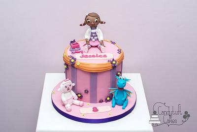 Doc McStuffins and friends - Cake by Kathryn
