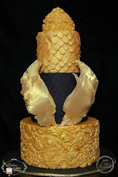 Cakerbuddies metallics collaboration- Gold Struck By Kriti Tuli - Cake by PralineDesignercakes