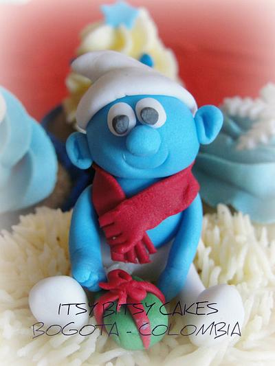 BLUE CHRISTMAS SMURF CUPCAKES - Cake by Itsy Bitsy Cakes