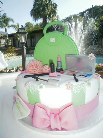 Beauty cake - Cake by sweetrosy