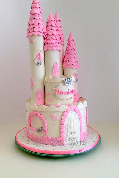 Pink Princess Castle - Cake by Nessie - The Cake Witch