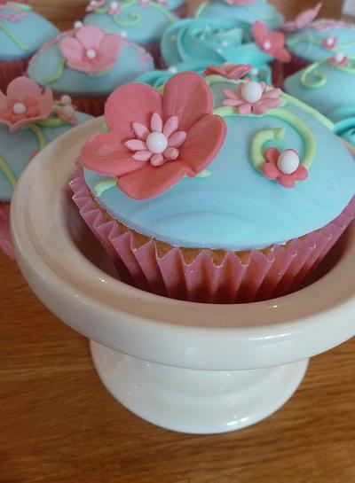 Pretty Turquoise Cupcakes - 90th Birthday! - Cake by Sian
