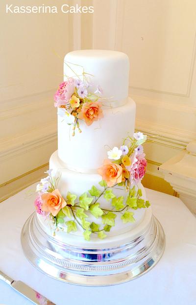 4 tier Harvest flowers cake - Cake by Kasserina Cakes