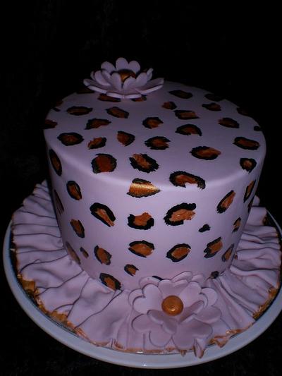 Mauve leopard - Cake by Sugarart Cakes