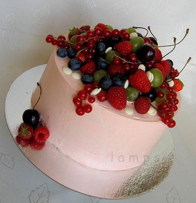 fruit cake - Cake by lamps