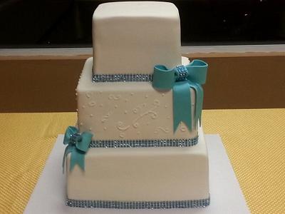 Teal and White Wedding Cake - Cake by Tomyka