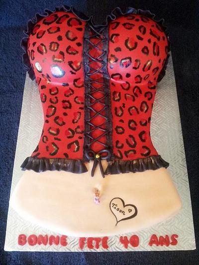 bustier - Cake by Landy's CAKES