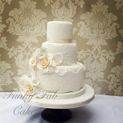 Vintage Ivory and lace wedding cake - Cake by funkyfabcakes