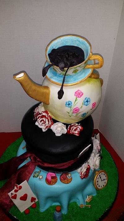Topsy Turvey Alice in Wonderland - Cake by Melissa