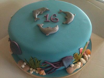 Jelly fish & dolphin cake - Cake by Swirly sweet